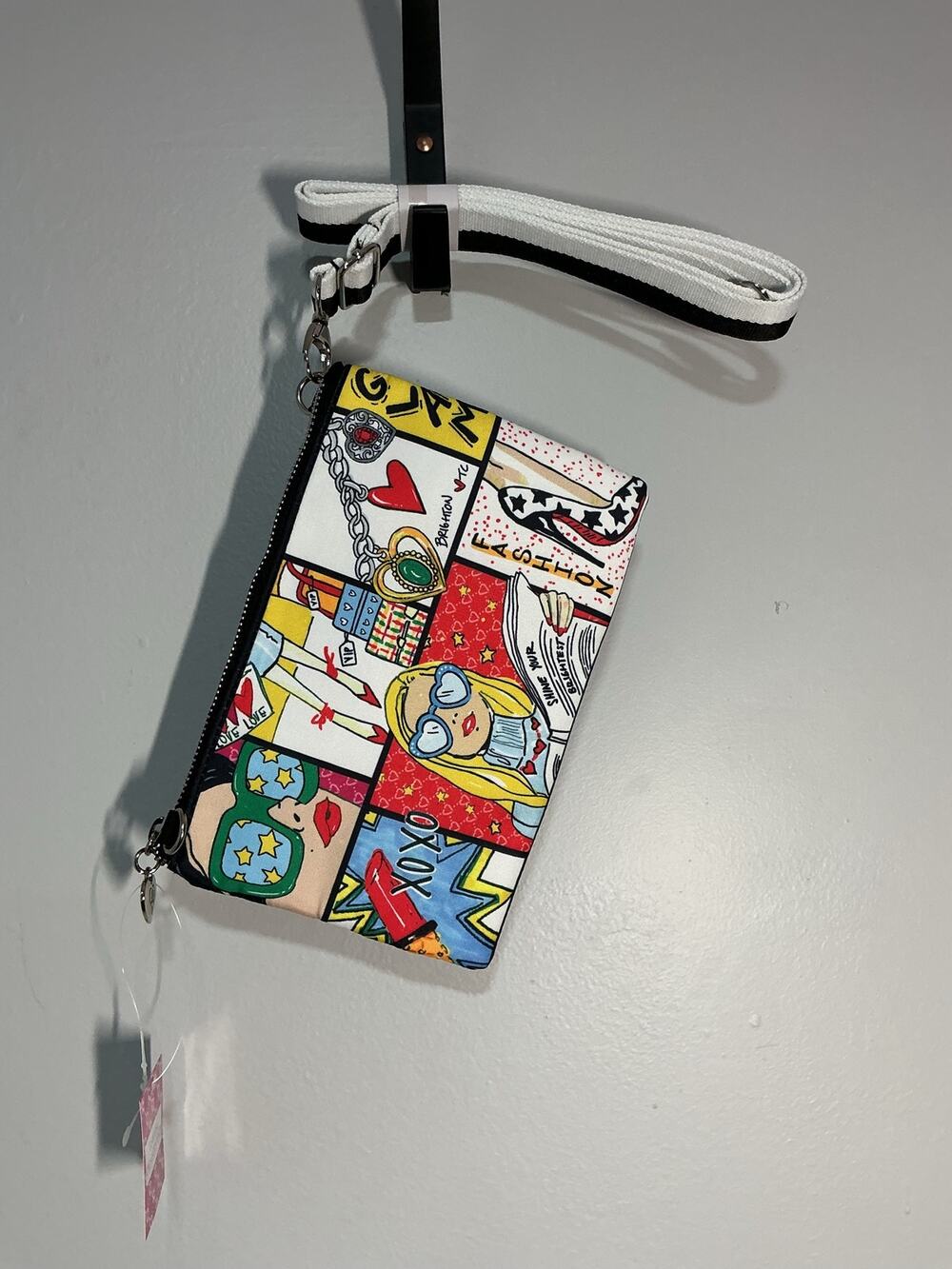 NWT Brighton Glam Girl Crossbody Pouch Tom Clancy Graphic Pop Art Bag D30266